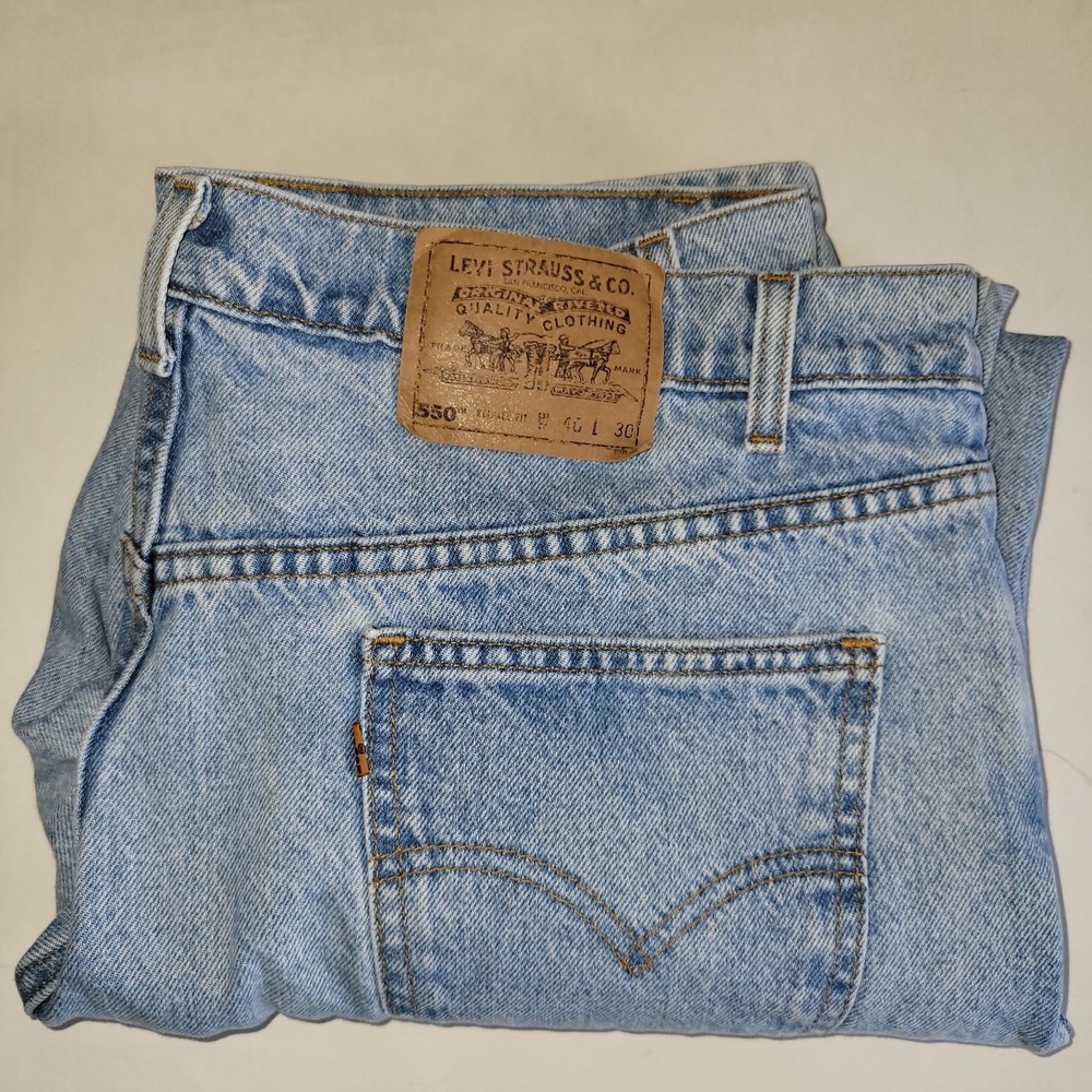 Vintage Levi's 550 Relaxed Fit Blue Jeans Men's Size 38x30 Made In USA 1998